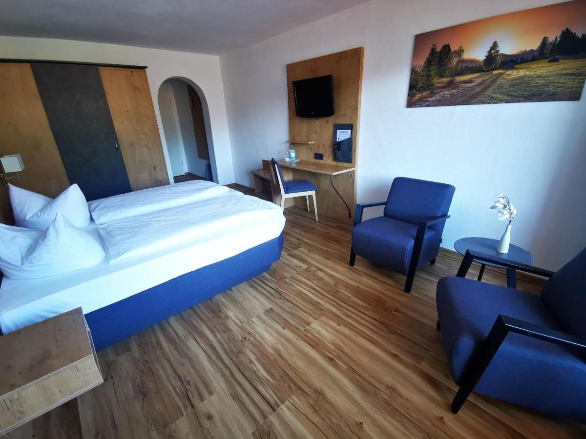 Gasthof & Hotel Zur Post Wallgau Exteriör bild