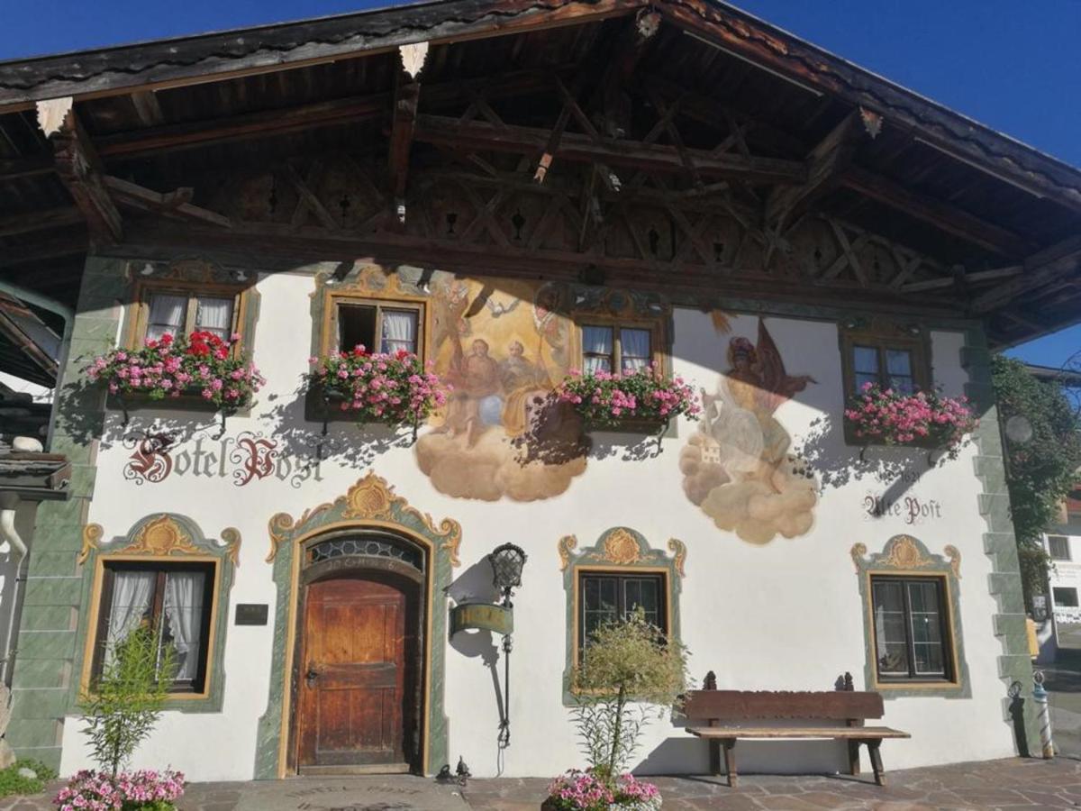 Gasthof & Hotel Zur Post Wallgau Exteriör bild