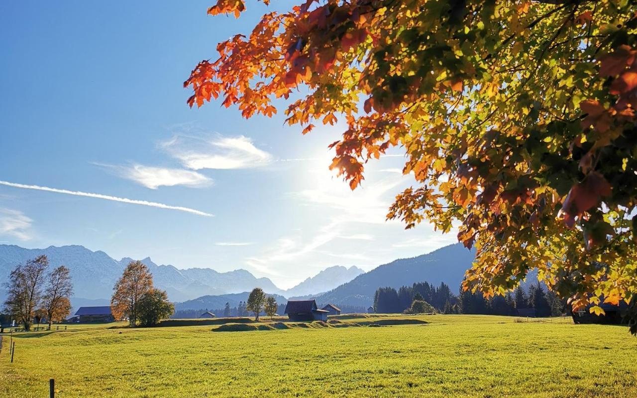 Gasthof & Hotel Zur Post Wallgau Exteriör bild