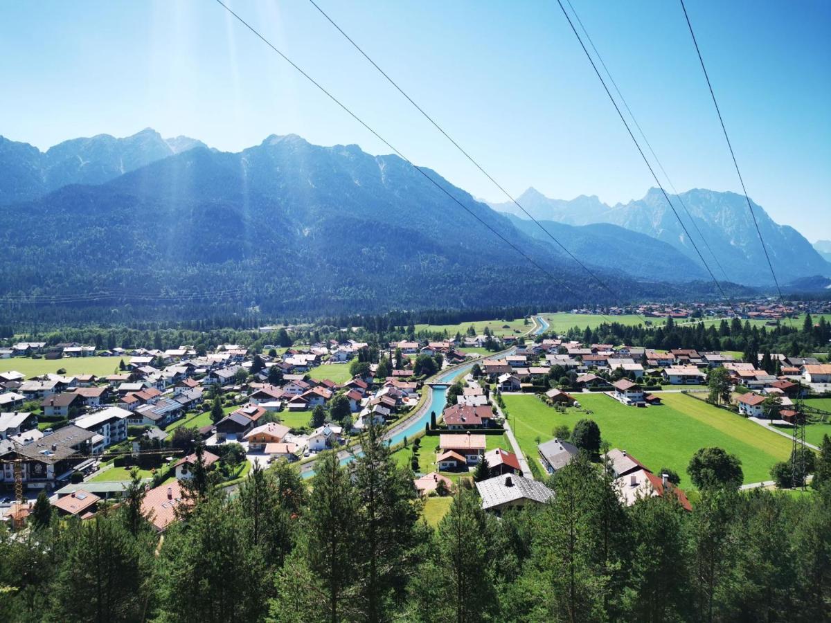 Gasthof & Hotel Zur Post Wallgau Exteriör bild