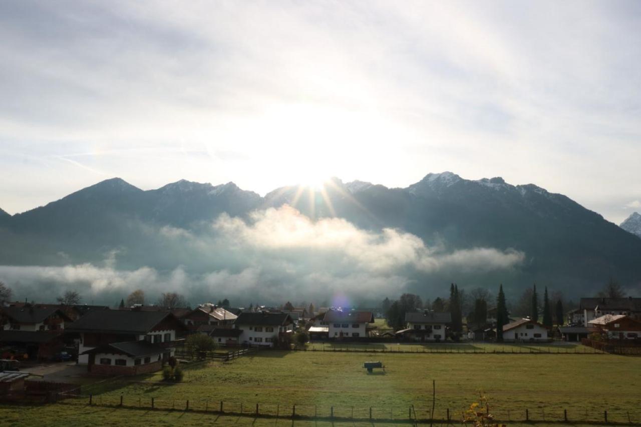 Gasthof & Hotel Zur Post Wallgau Exteriör bild
