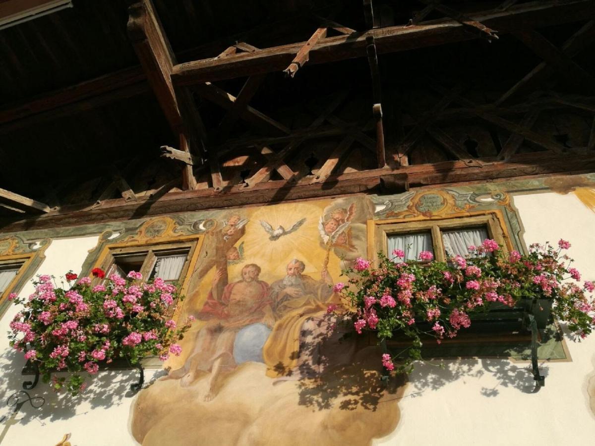 Gasthof & Hotel Zur Post Wallgau Exteriör bild